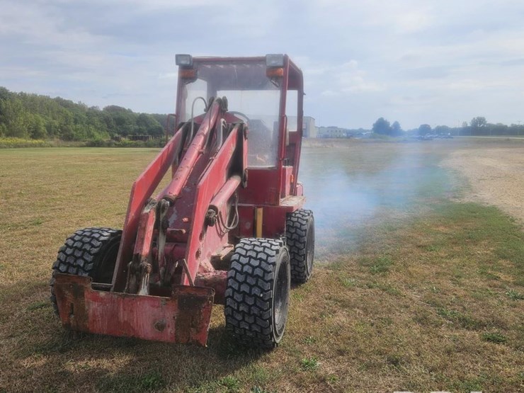 2003-massey-ferguson-loader-(pz13920,-unit-112913)-image-10