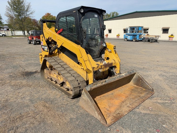 2019-caterpillar-259d-image-7