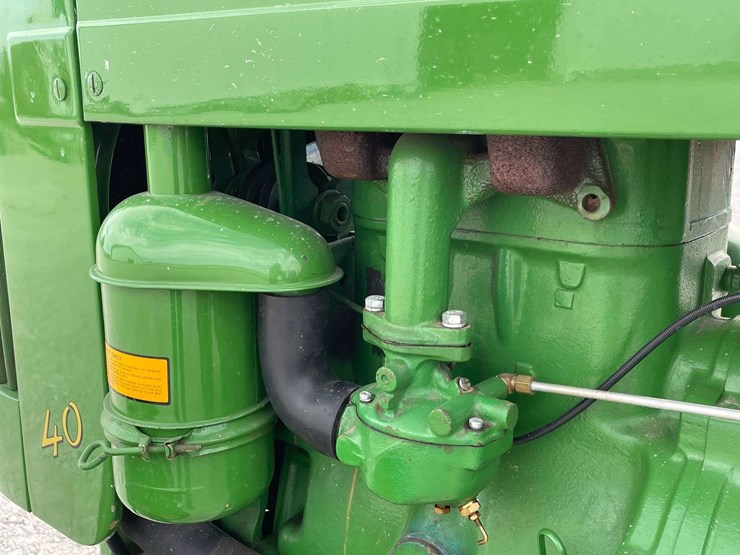 john-deere-40-image-25