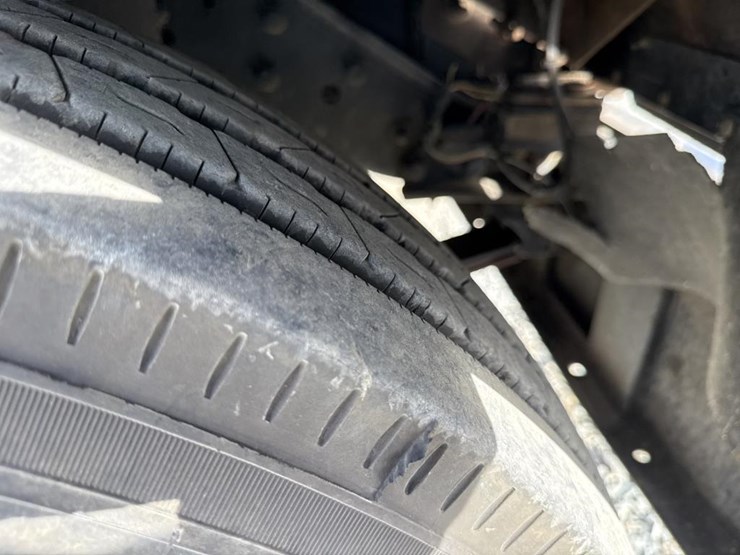 2009-kenworth-w900-image-63