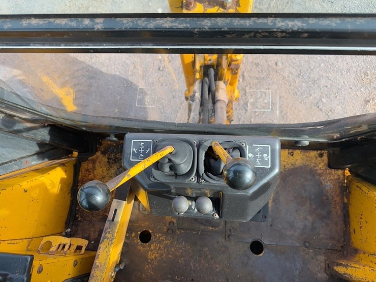 1986-deere-310c-image-25