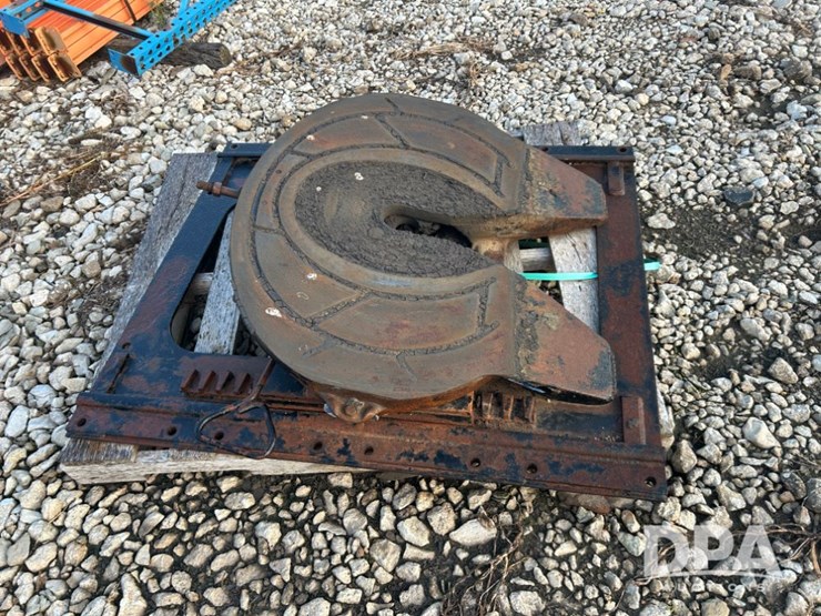 5th-wheel-plate-(cp1124,-unit-3107-1)-image-3