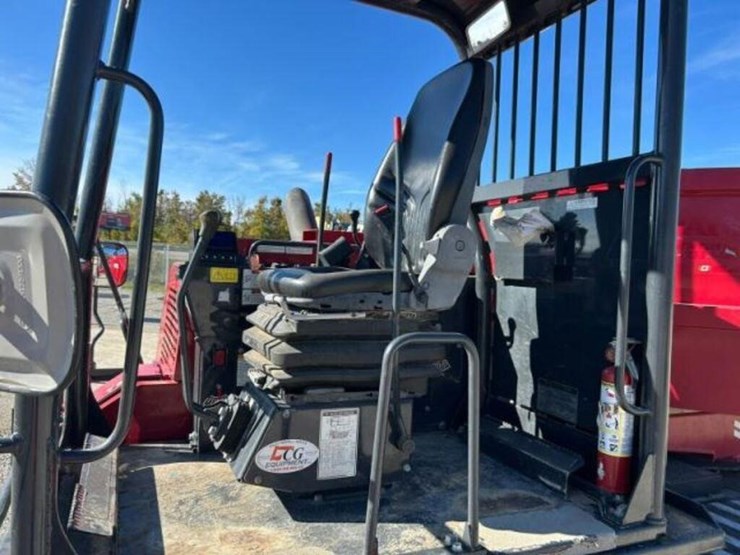 2020-yanmar-c50r-image-15