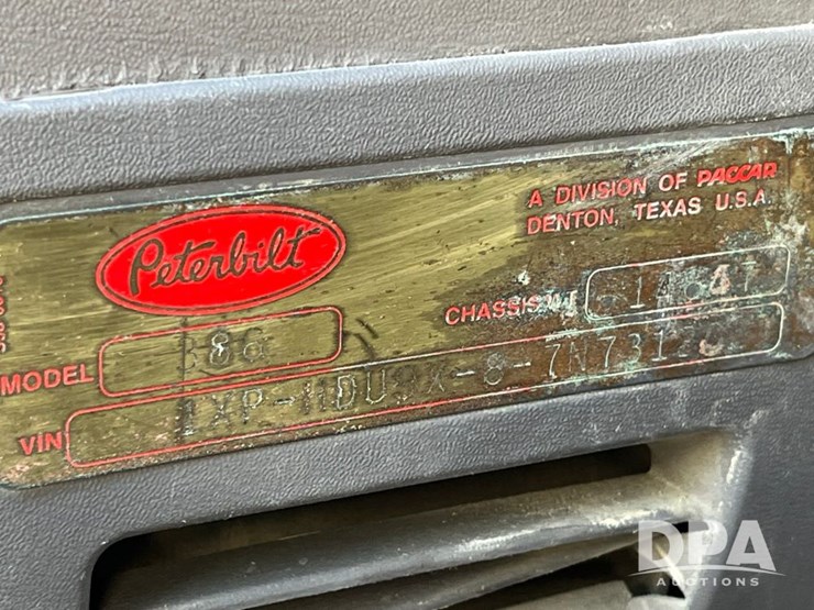 2007-peterbilt-386-image-73