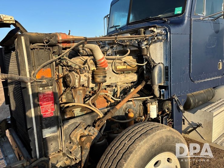 1991-peterbilt-379-image-35
