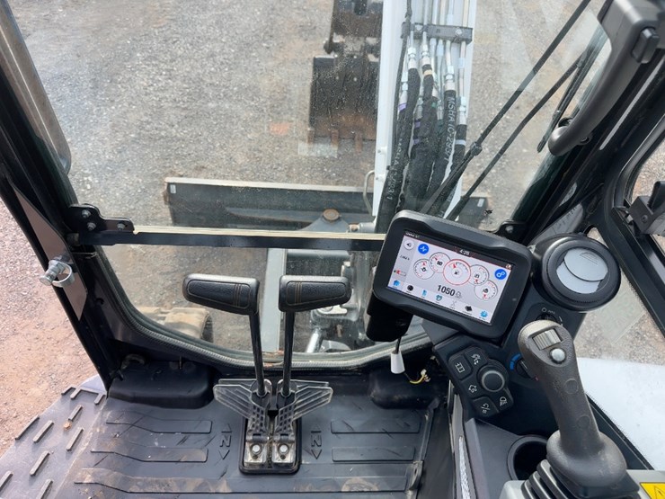 2023-bobcat-e42-image-31