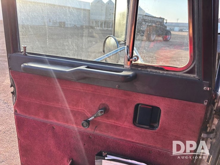 1991-peterbilt-379-image-75