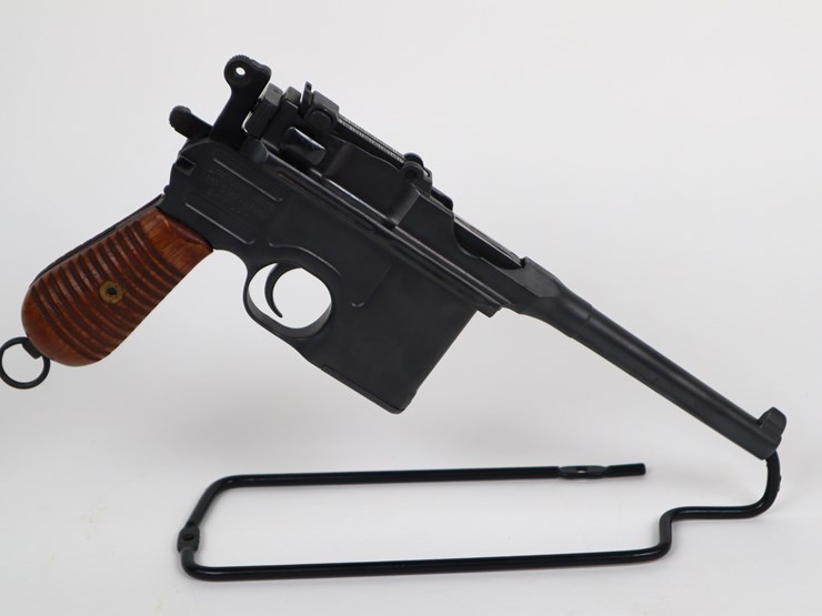 #17-•-#1230-•-waffenfabrik-mauser-oberndor-a.-neckar-1896-broomhandle-german-mauser-7.63mm-image-2