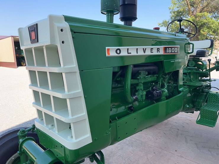 1962-oliver-1800-image-13
