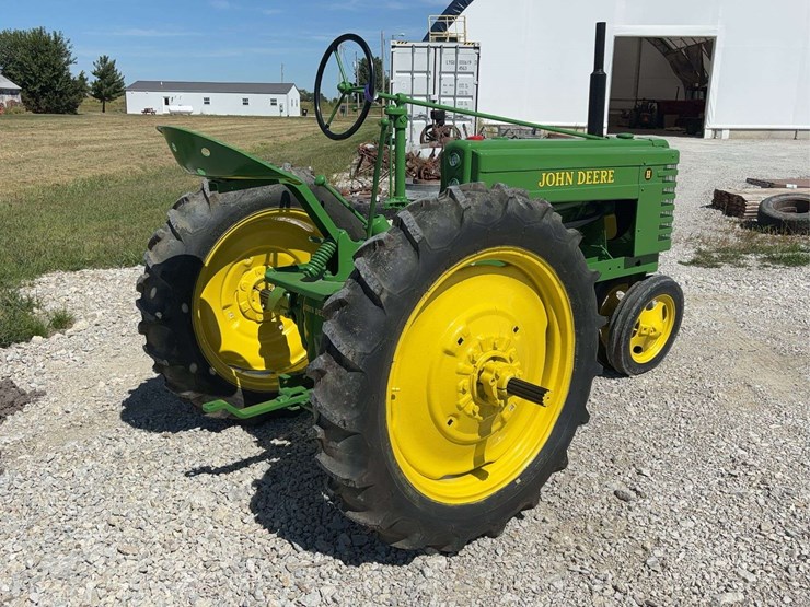 john-deere-h-image-5