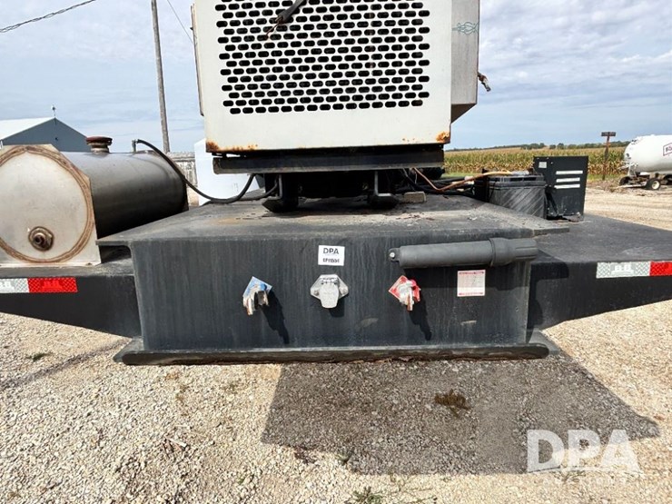 2012-behnke-dry-tender-trailer-(gp11554)-image-19