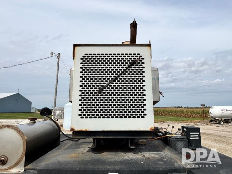 2012-behnke-dry-tender-trailer-(gp11554)-image-20