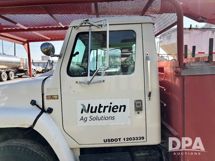 1981-international-1754-bucket-truck-(gp11561,-unit-78228)-image-21