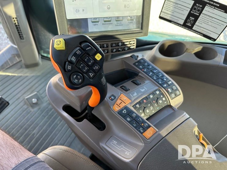 2021-john-deere-r4044-image-35
