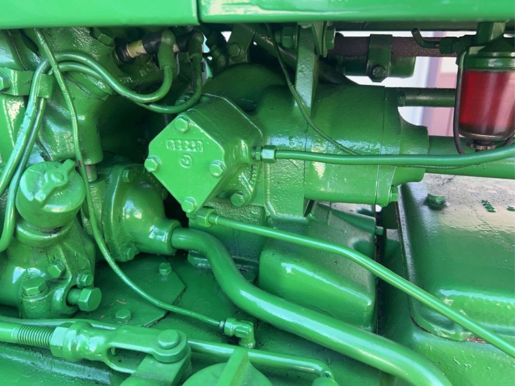 1955-john-deere-70-image-32