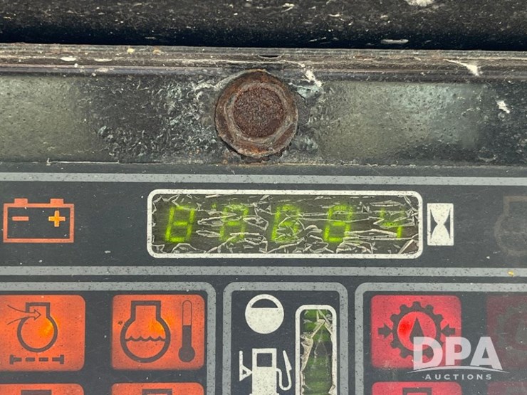 deere-6675-image-28