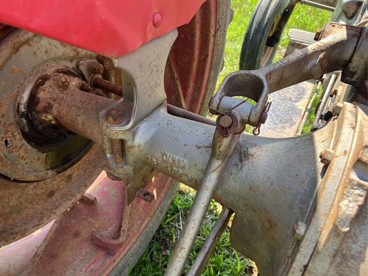 massey-ferguson-50-image-60