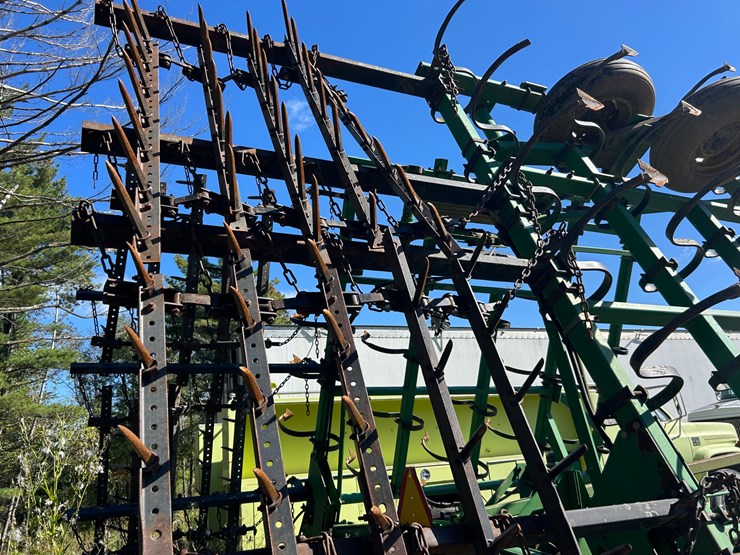 john-deere-30-image-3