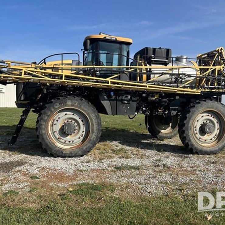 2012 AG-CHEM RG1100