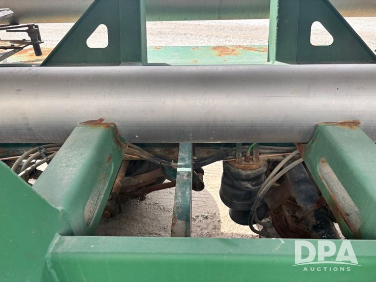2015-behnke-dry-tender-trailer-(gp11556)-image-53