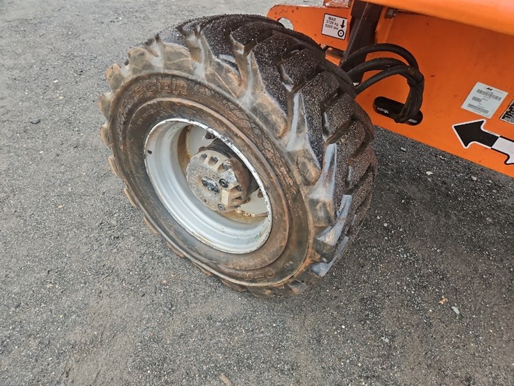 2007-jlg-400s-image-12