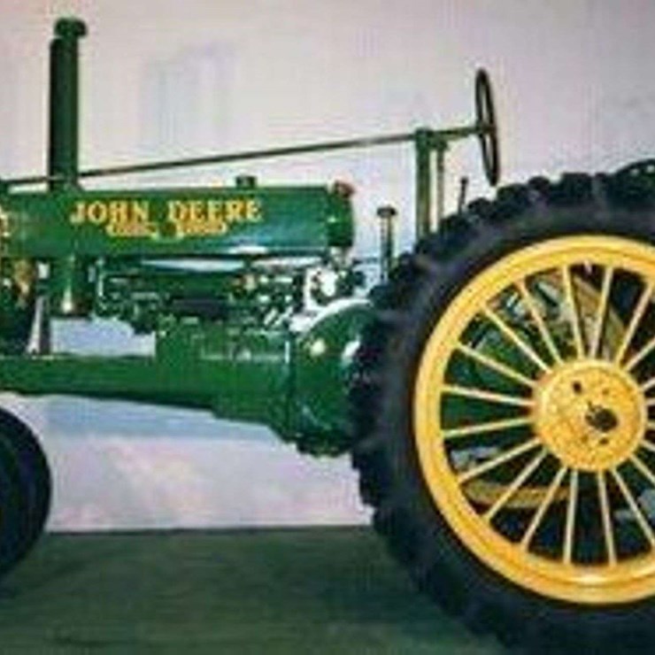 JOHN DEERE MODEL B