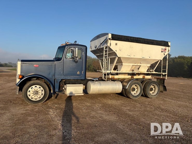 1991-peterbilt-379-image-3