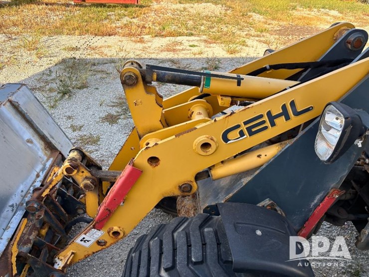 2013-gehl-540-image-21