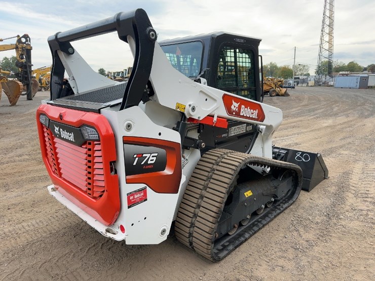 2025-bobcat-t76-image-5