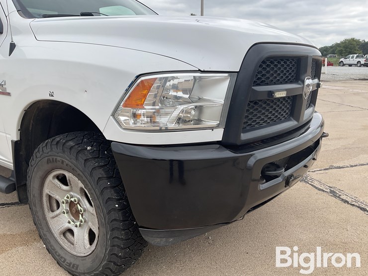 2016-ram-3500-hd-image-13