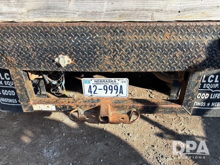 2000-gmc-3500-image-32