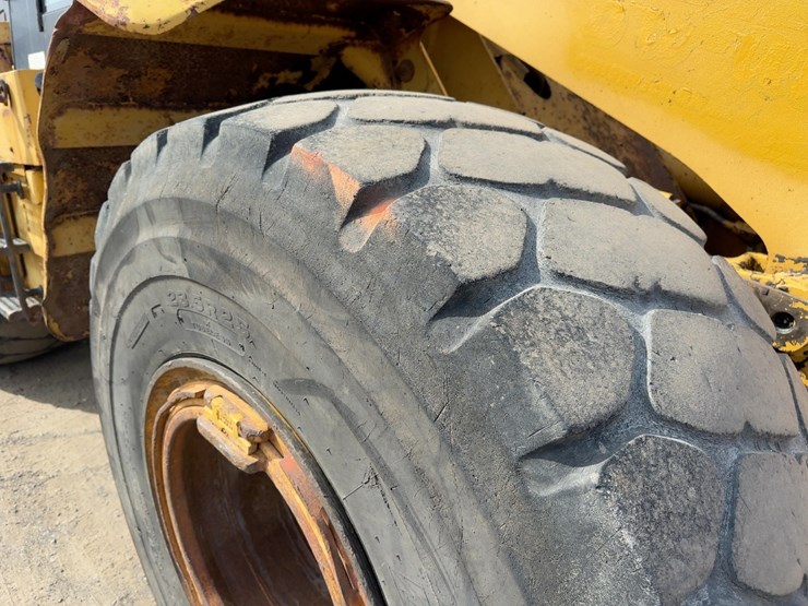 1999-caterpillar-950g-image-12