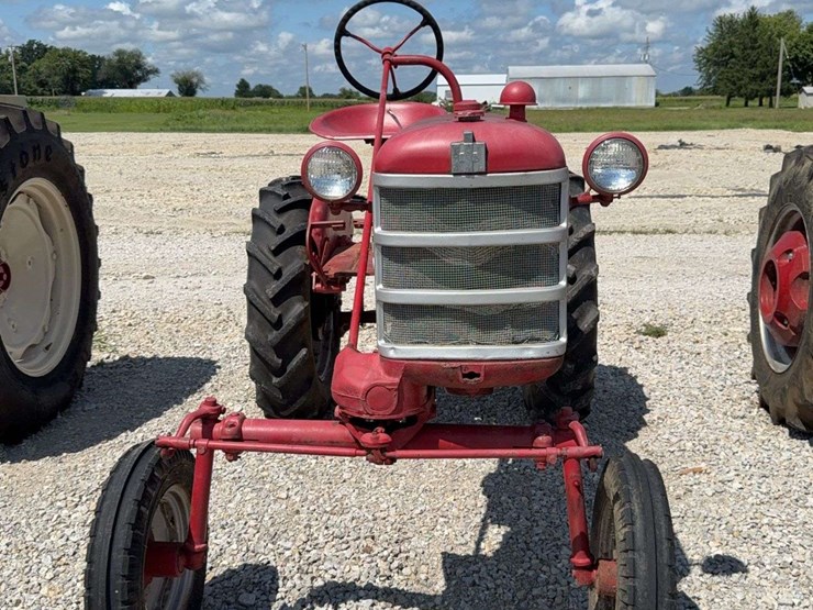 farmall-cub-image-2