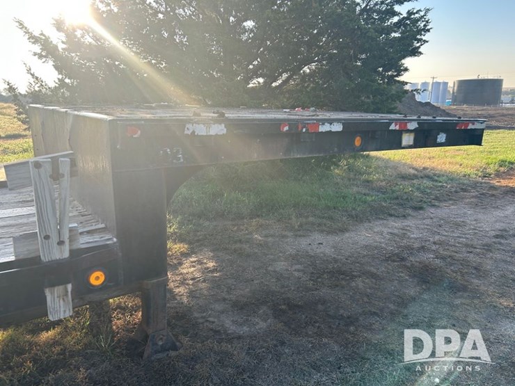 1991-great-dane-trailer-image-14