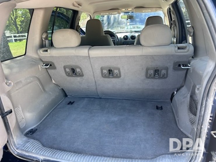 2007-jeep-liberty-sport-image-12