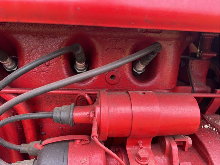 farmall-140-image-28