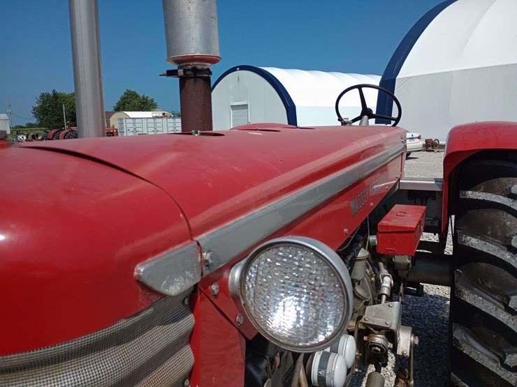 massey-ferguson-97-image-11