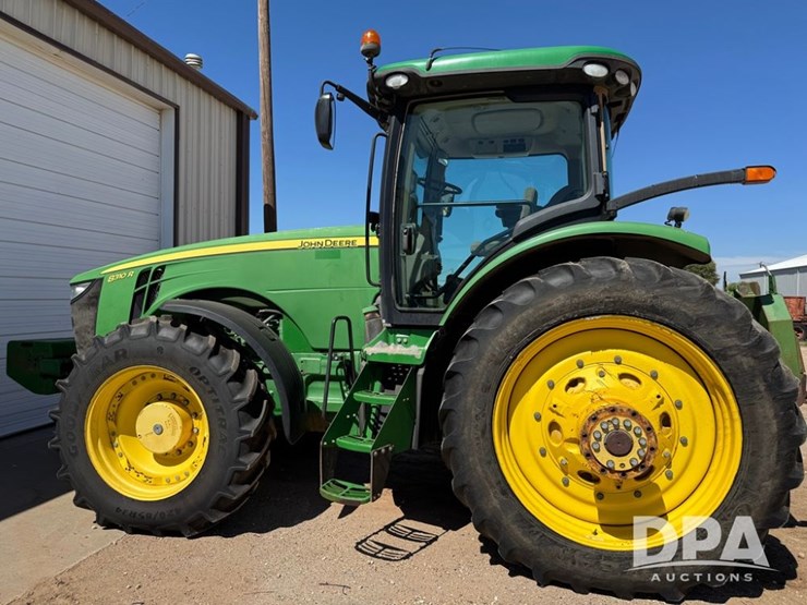 2013-john-deere-8310r-image-1