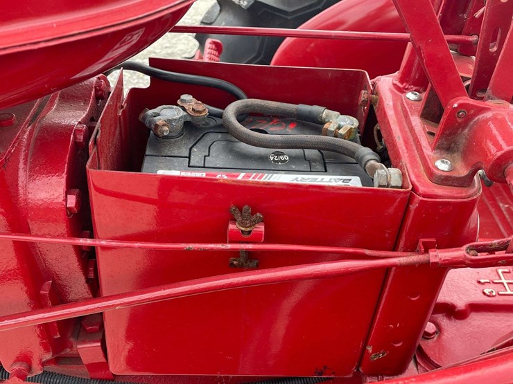 farmall-130-image-47