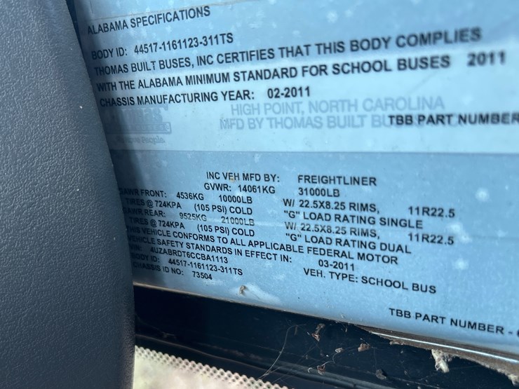 2012-freightliner-b2-image-17