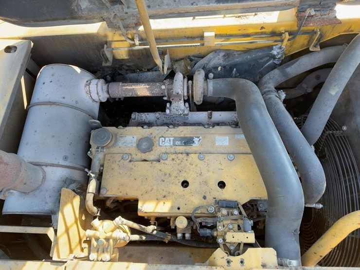 2011-caterpillar-320dl-image-33
