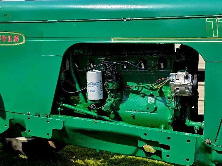 1958-oliver-770-image-17