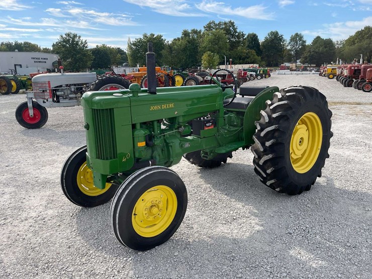 john-deere-40-image-1