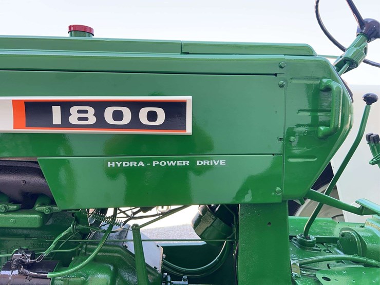 1962-oliver-1800-image-69