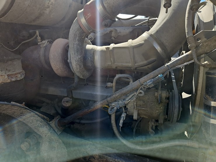 2003-mack-granite-cv713-image-10