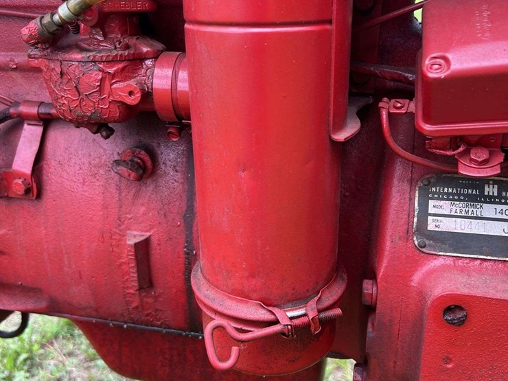 farmall-140-image-66
