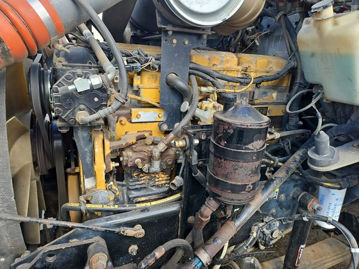 2001-kenworth-t800-image-9