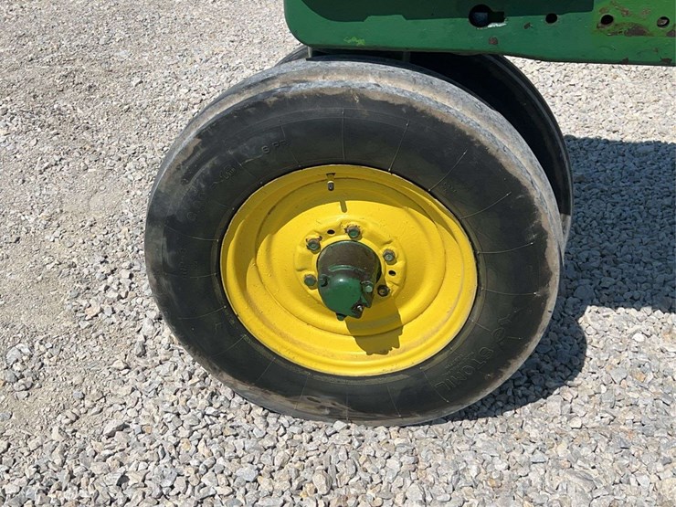 john-deere-60-image-17