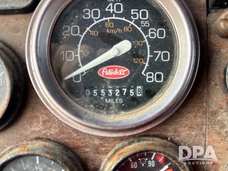 1991-peterbilt-379-image-74