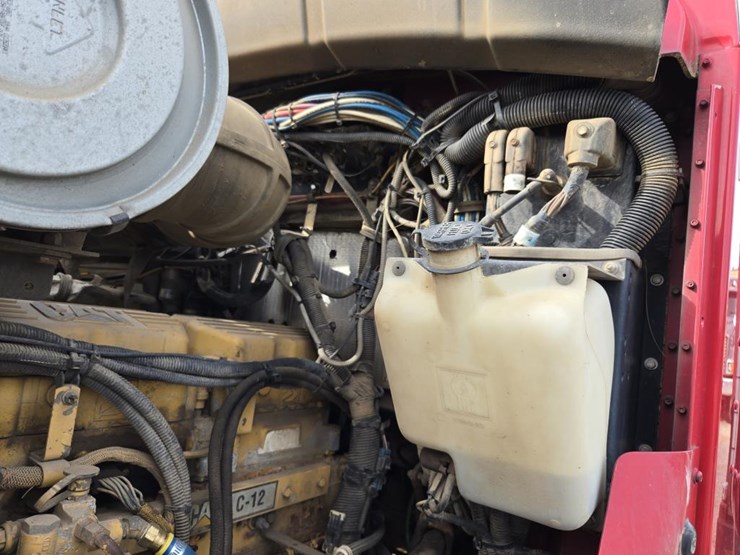 2002-kenworth-t800-image-44